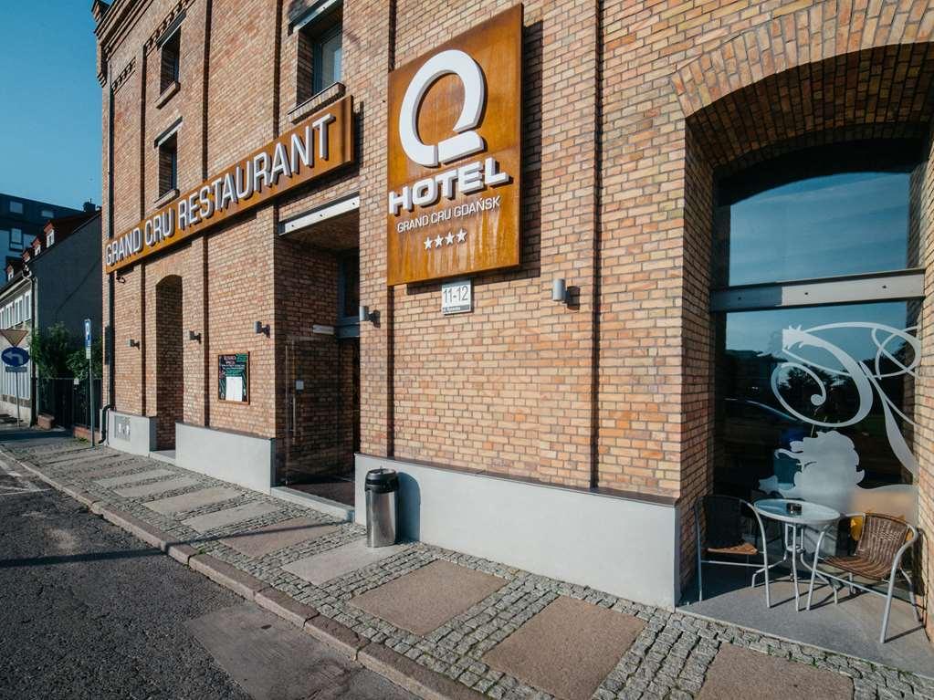 Q ホテル グランド クリュ グダニスク エクステリア 写真